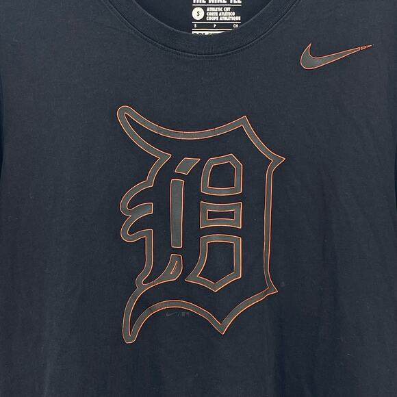 Nike S Detroit Tigers Crewneck Black T Shirt Athletic Cut Dri-Fit MLB Baseball - Picture 3 of 5